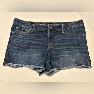 Mossimo distressed hem mid rise shorts